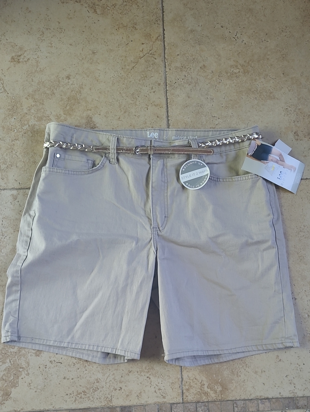 Lee Women'd Khaki Shorts